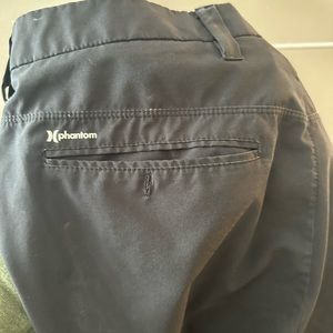 Hurley Phantom shorts size 32